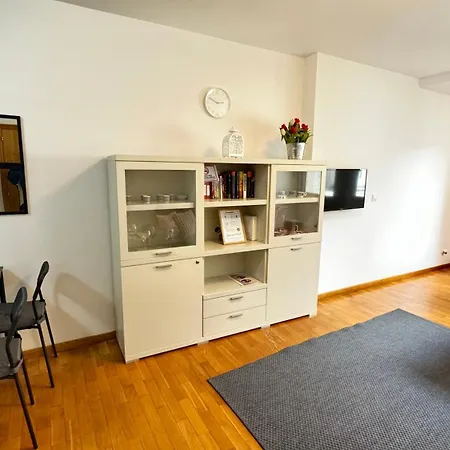 Calle Barrera. En El Centro! *